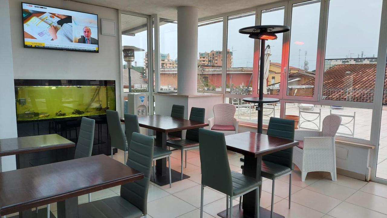 Idria Hotel Тиволи Экстерьер фото
